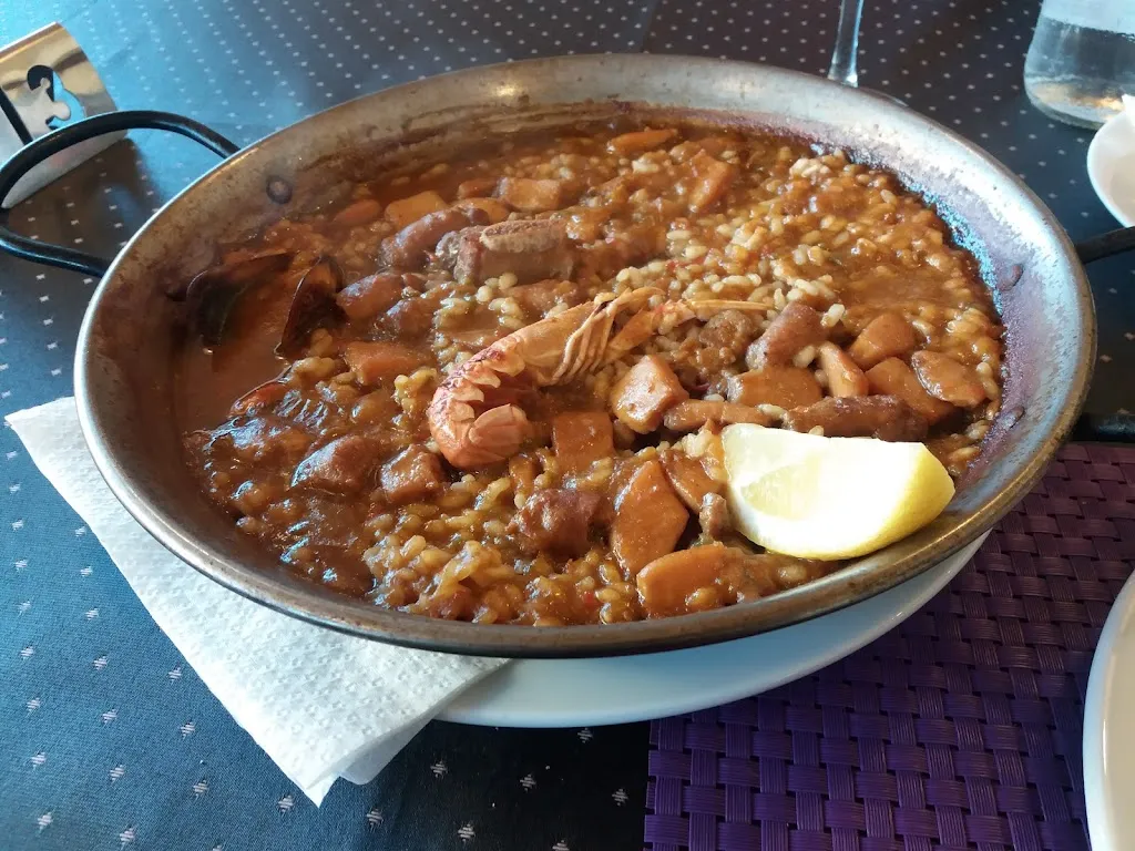 Menu_Bar-Restaurant Pirineus_Bordils_image_5