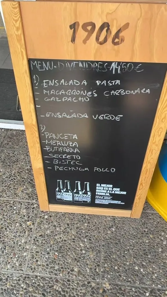 universe observer_La Nau_Bordils_review