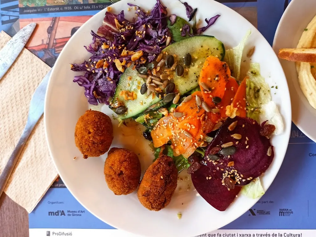 Menu_Centre Cívic La Fàbrica_Bordils_image_6