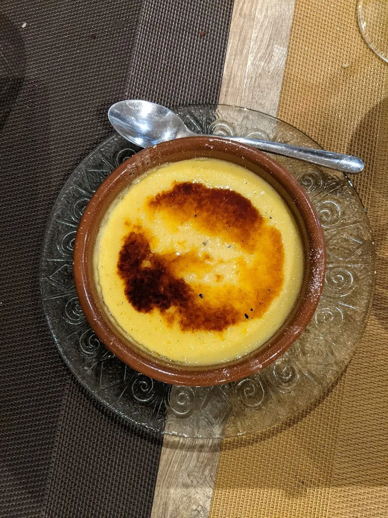 Menu_Restaurant L'Escut Cuina mediterrània_Bisbal dEmpordà La_image_9