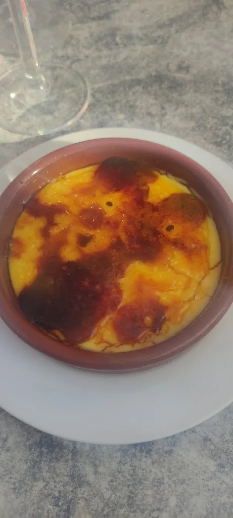 Lluís Fabrellas_BAR CAN QUIM de la yoli_Bisbal dEmpordà La_review