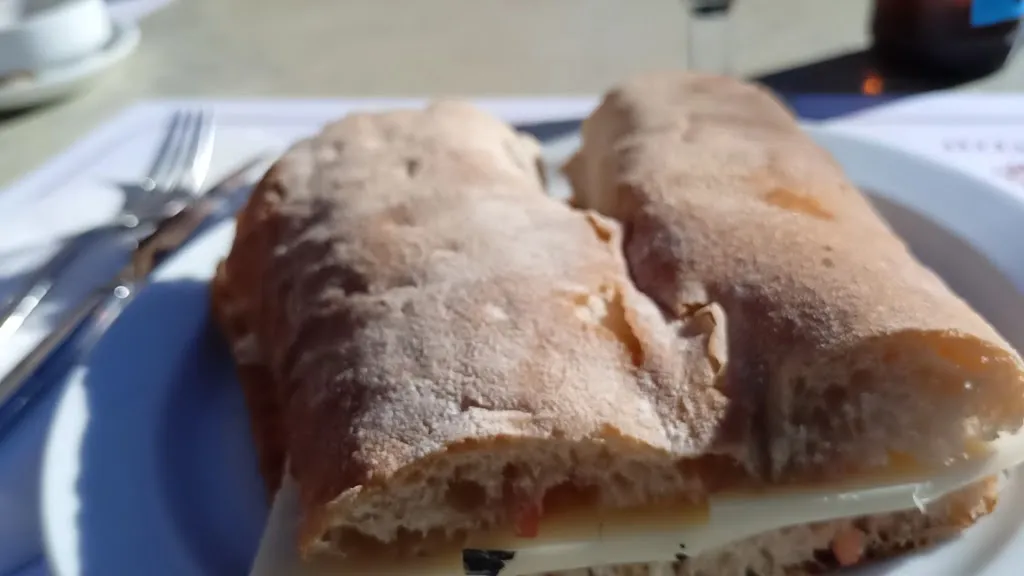 Hostal Nou_Bisbal dEmpordà La_slider_image_2