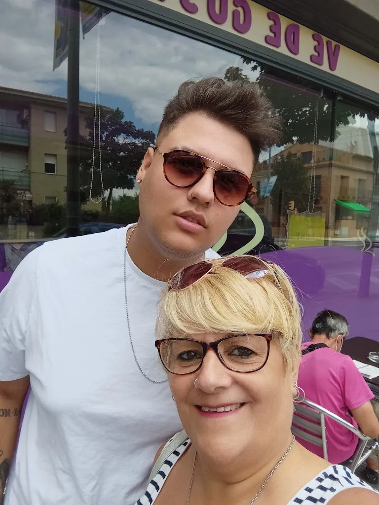 Lucia Barcelona_Ve De Gust..._Bisbal dEmpordà La_review