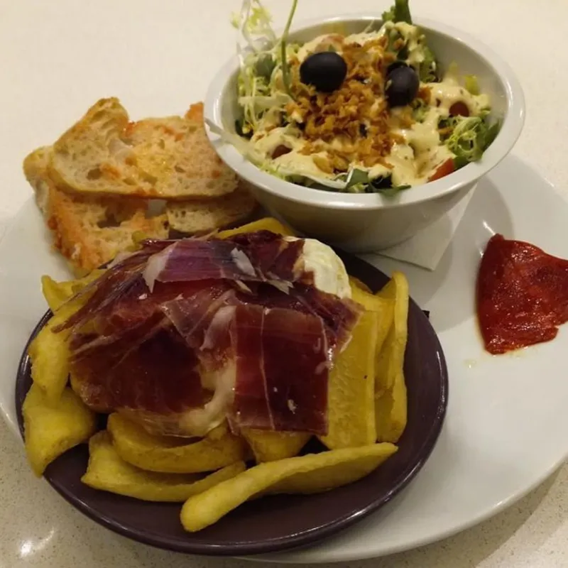 17100 cafè & copes_Bisbal dEmpordà La_slider_image_3