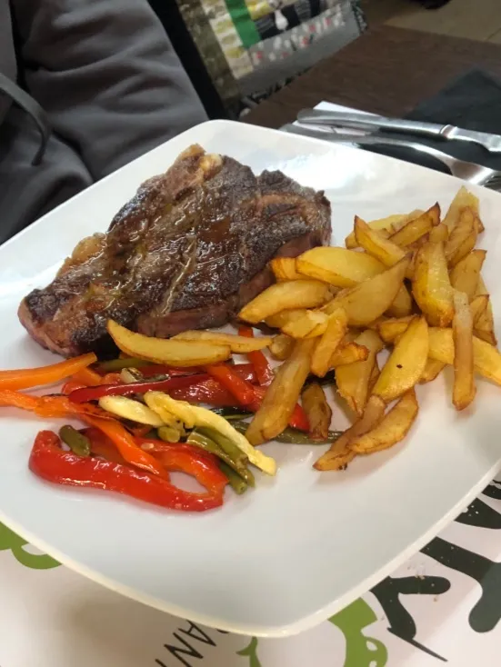 Escalipatxo_Bisbal dEmpordà La_slider_image_3