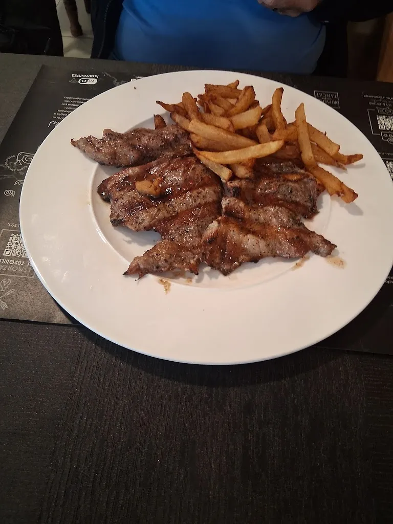 Shirley Bradshaw_La Torre de l'Empordà_Cabanelles_review