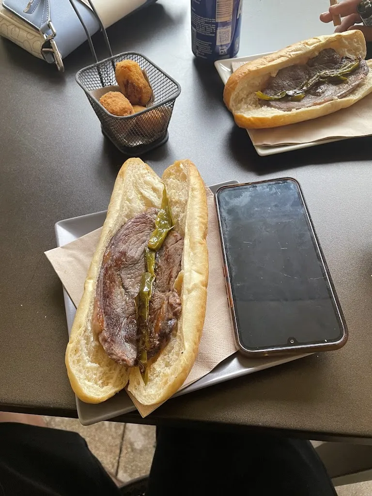 Guillee_Cal Grill granja-bar_Campdevànol_review