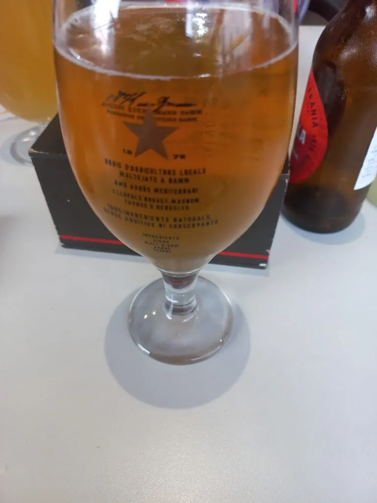 Jordi Jiménez Pascual_Vila's Bar_Campdevànol_review