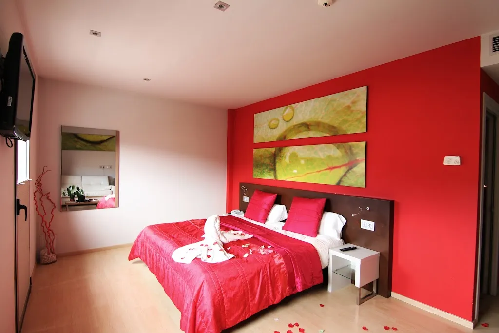 Hotel la Sèquia Molinar_Campdevànol_slider_image_2