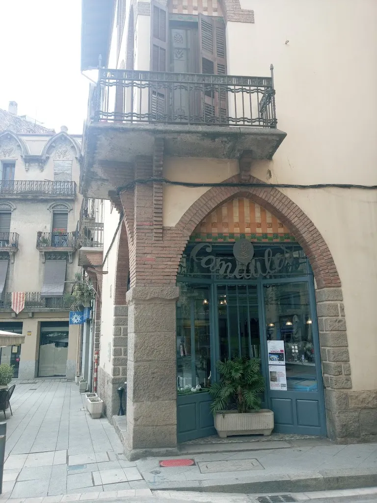 DOLORS GUILLAUME_Restaurant cafè Canaules_Campdevànol_Bewertung