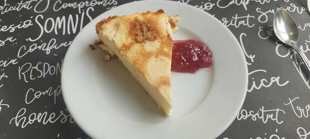 joan vila_CAT Can Guetes_Campdevànol_review