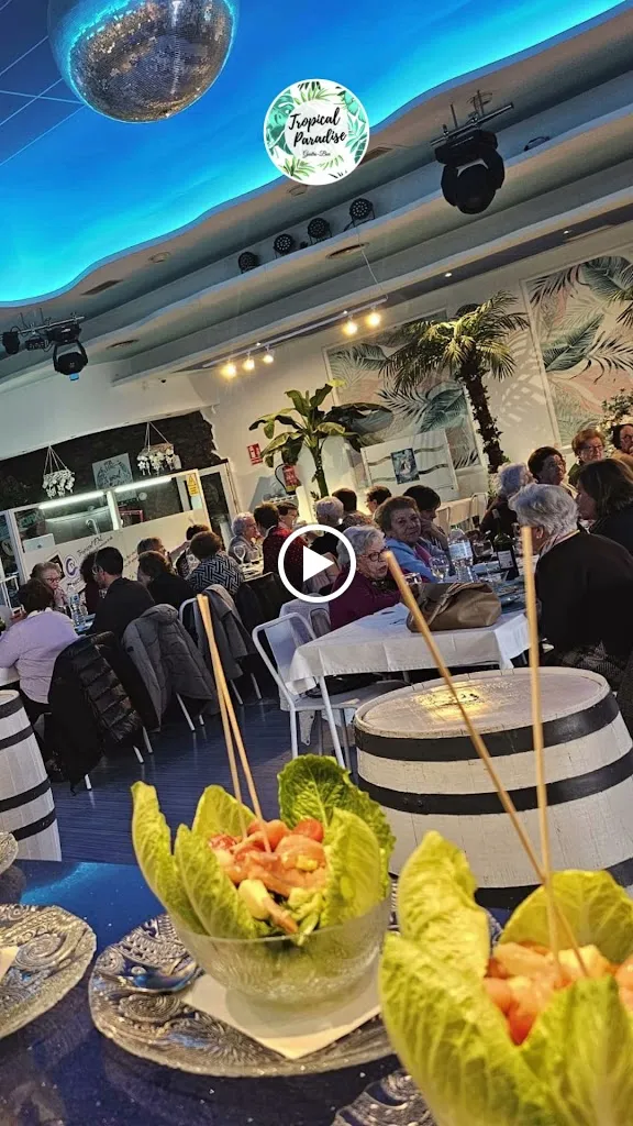 Tropical Paradise Gastro-Bar-Discoteca_Villarrobledo_slider_image_2