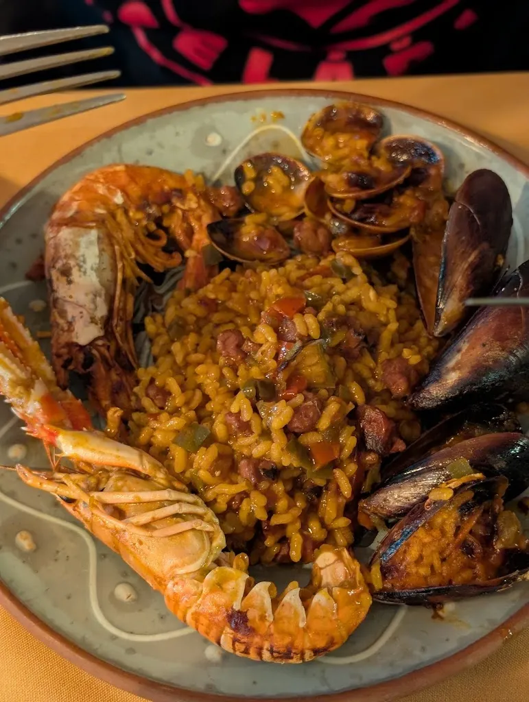 Táňa Rulková_Bar Restaurante EL LLAC DEL CIGNE_Caldes de Malavella_avis