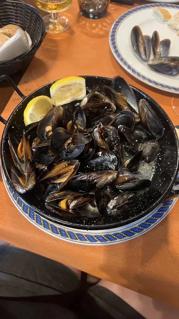 Anastasiia Lepekhina_Restaurant Ca la Manela_Caldes de Malavella_review