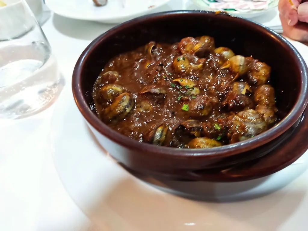 Menu_Restaurant - Hostal Esteba_Caldes de Malavella_image_7