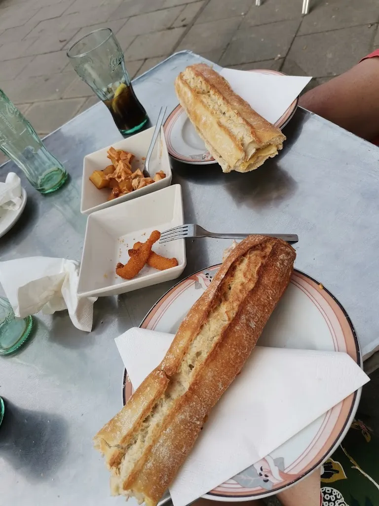 Loly Mama_Bar Casa Rosa_Caldes de Malavella_review