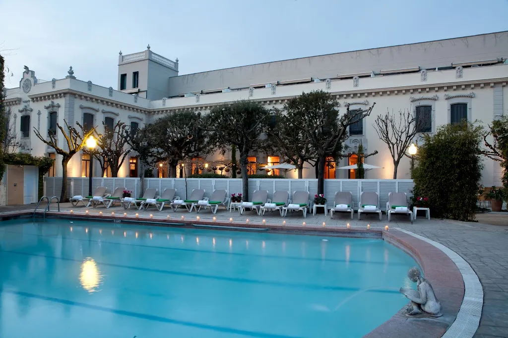 Hotel Balneari Prats restaurant in Caldes de Malavella