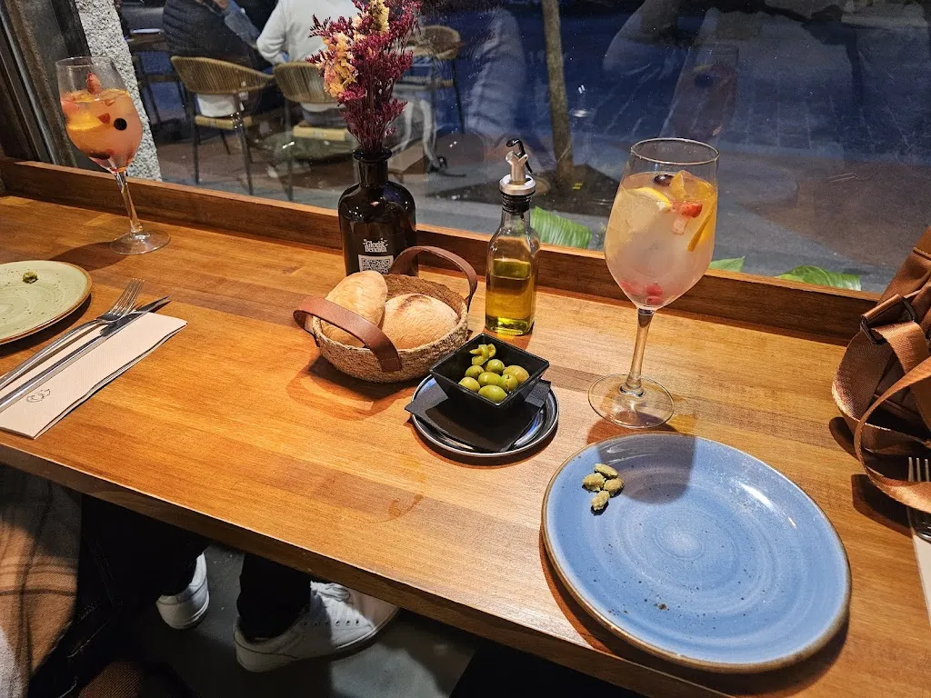 Karan H_Restaurante Gloria Bendita Madrid_Aranga_review