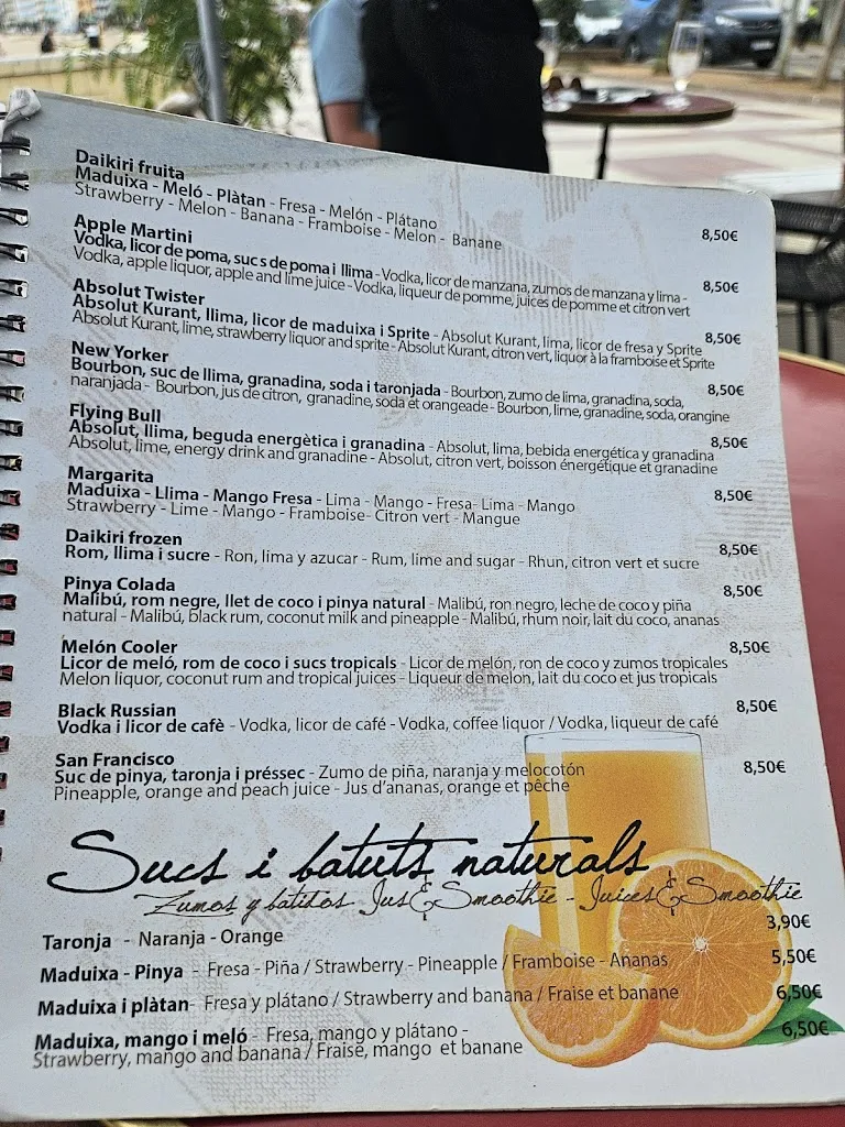 Menu_Restaurant & Lounge Club Es Blanc_Blanes_immagine_2