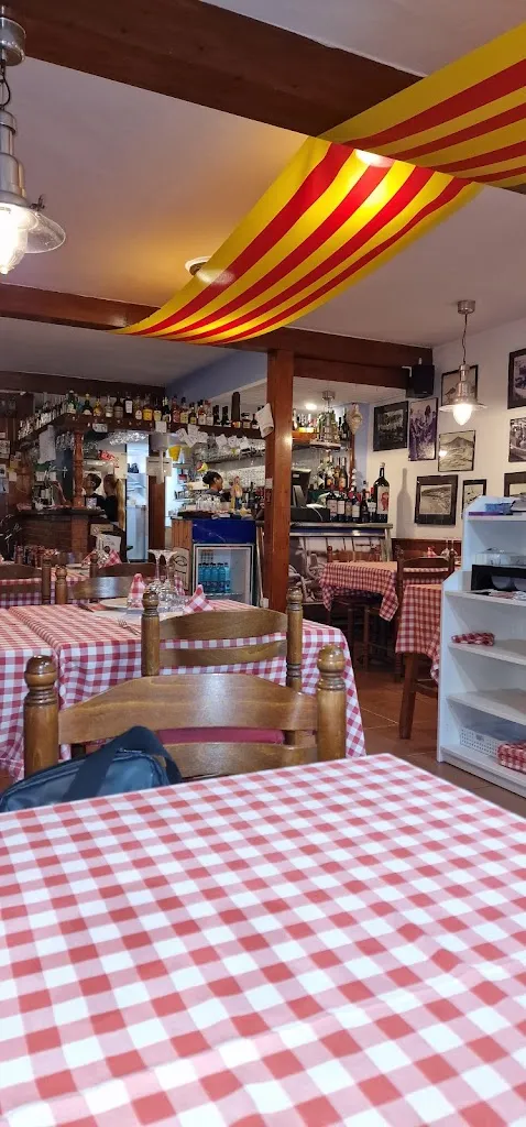 Restaurant Laia_Blanes_slider_image_3