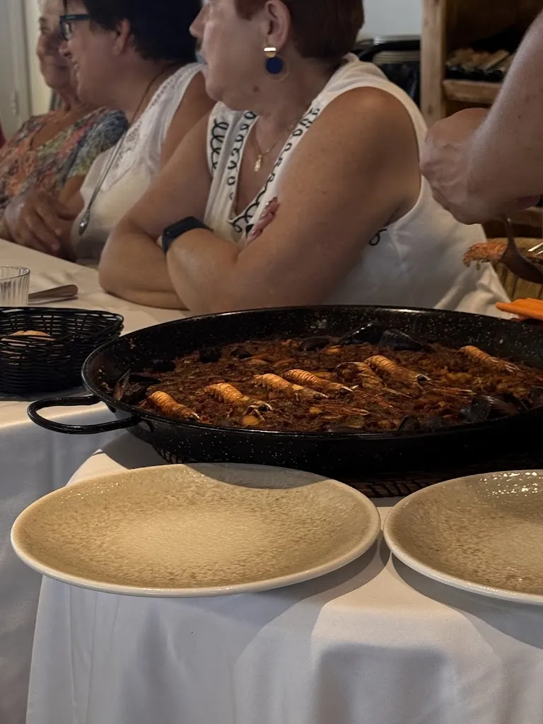 Anna R_Restaurant Club Vela Blanes | Marisquería_Blanes_review