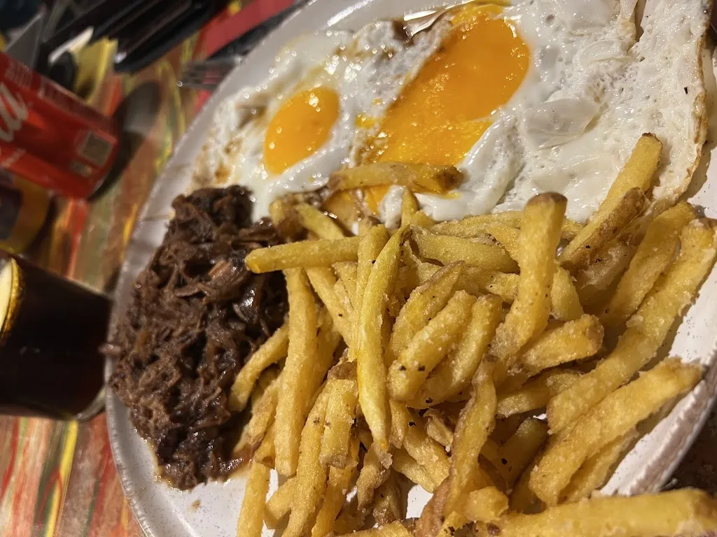 Katrien Bondarenko_Can Pelao_Blanes_review