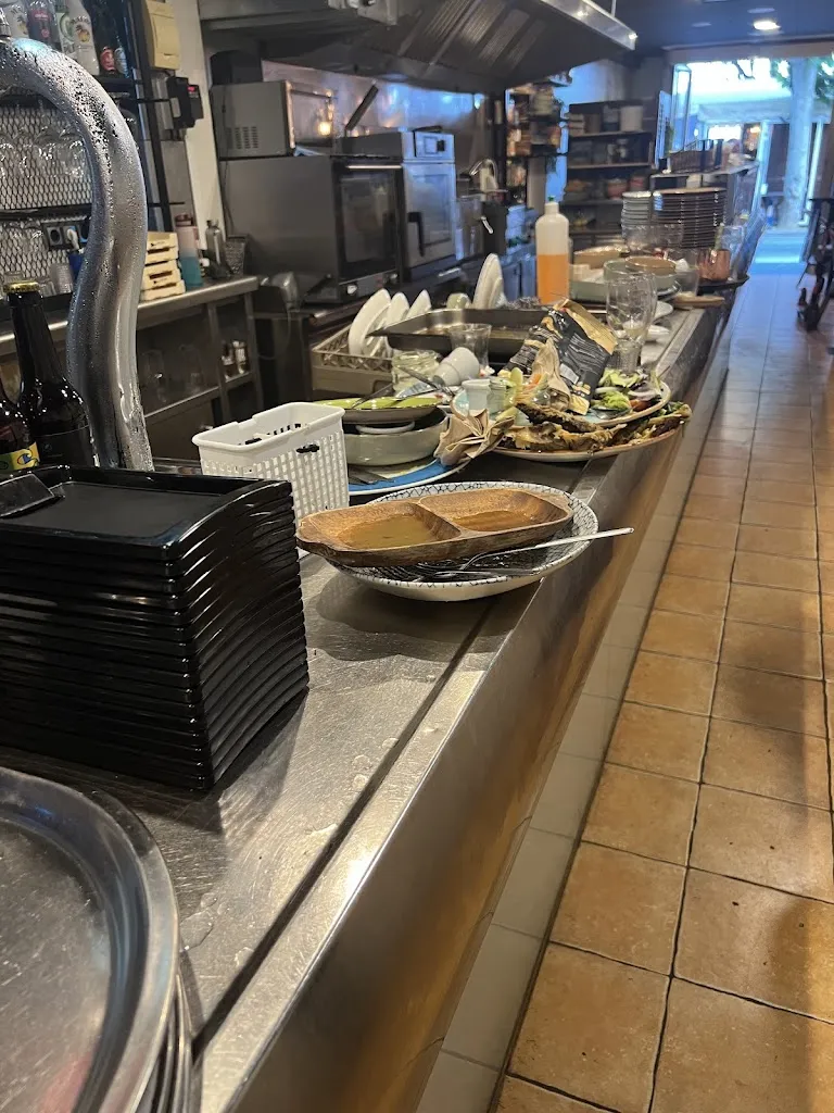 Michelle Aronow_Cafe del Mar | Blanes_Blanes_review