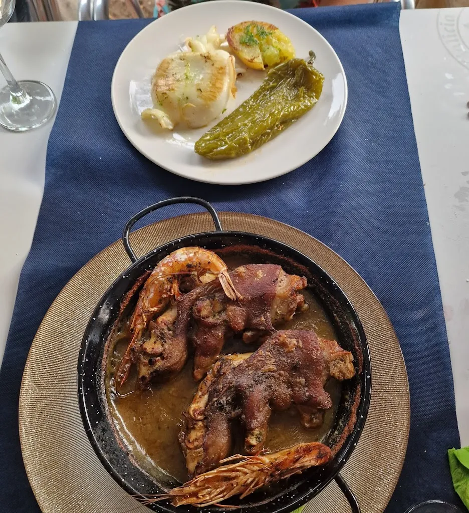 Andrzej Pawlik_Restaurante MARITIM 