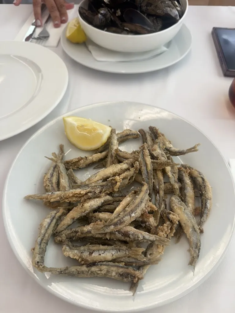Jennifer M_Restaurant Port Blanes_Blanes_review