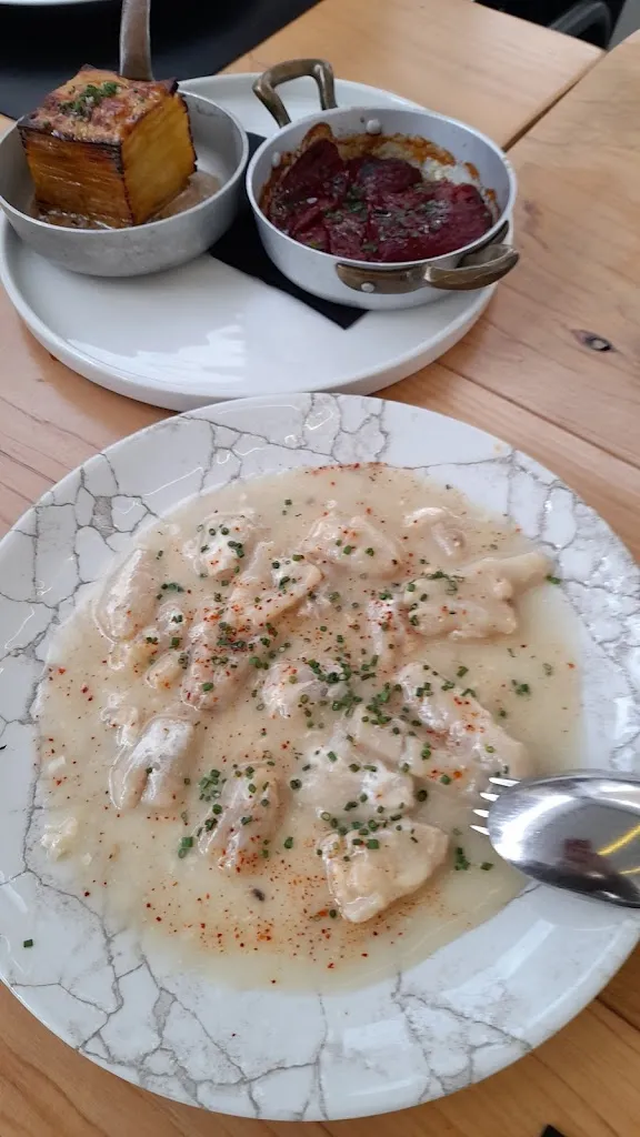 Marc Ll._Cal Mut_Blanes_review