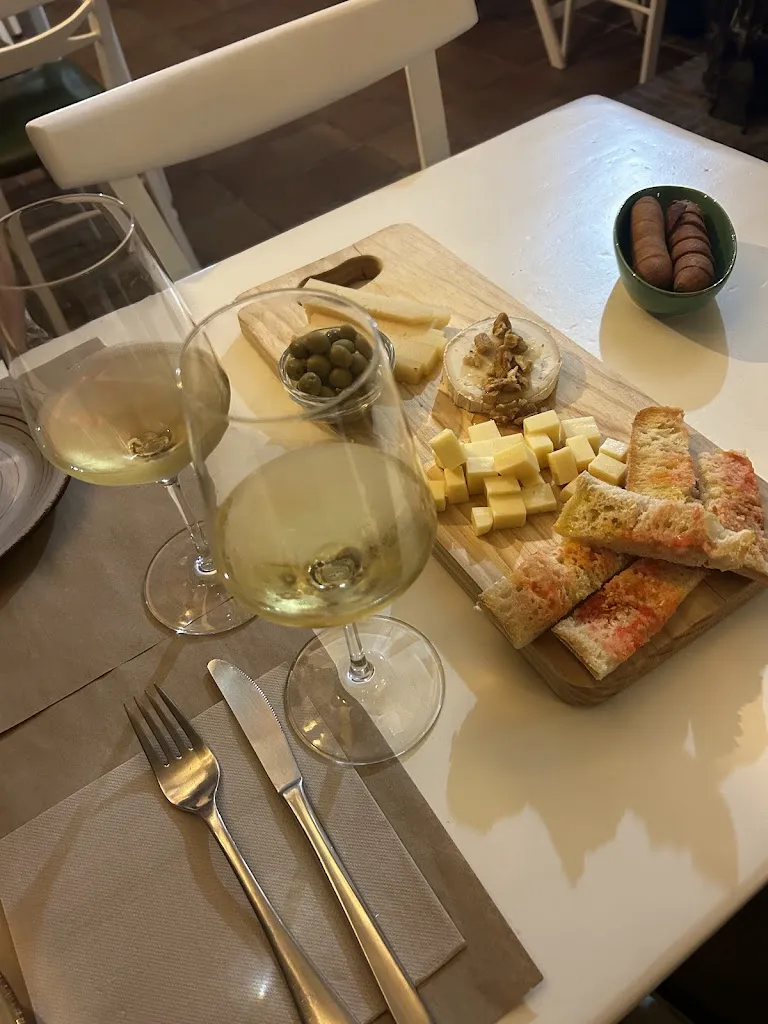 Susanna Tikka_La Taverna de n'Esteve_Blanes_review