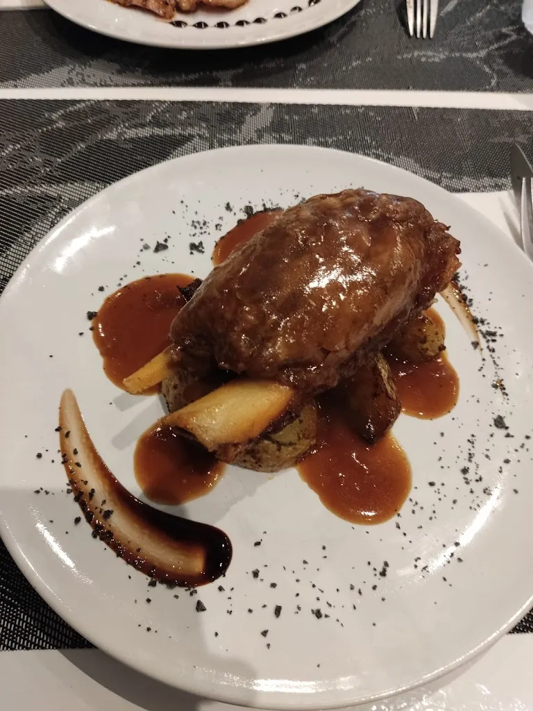 Janneke Kemper_Toch Restobar Steak House_Blanes_review