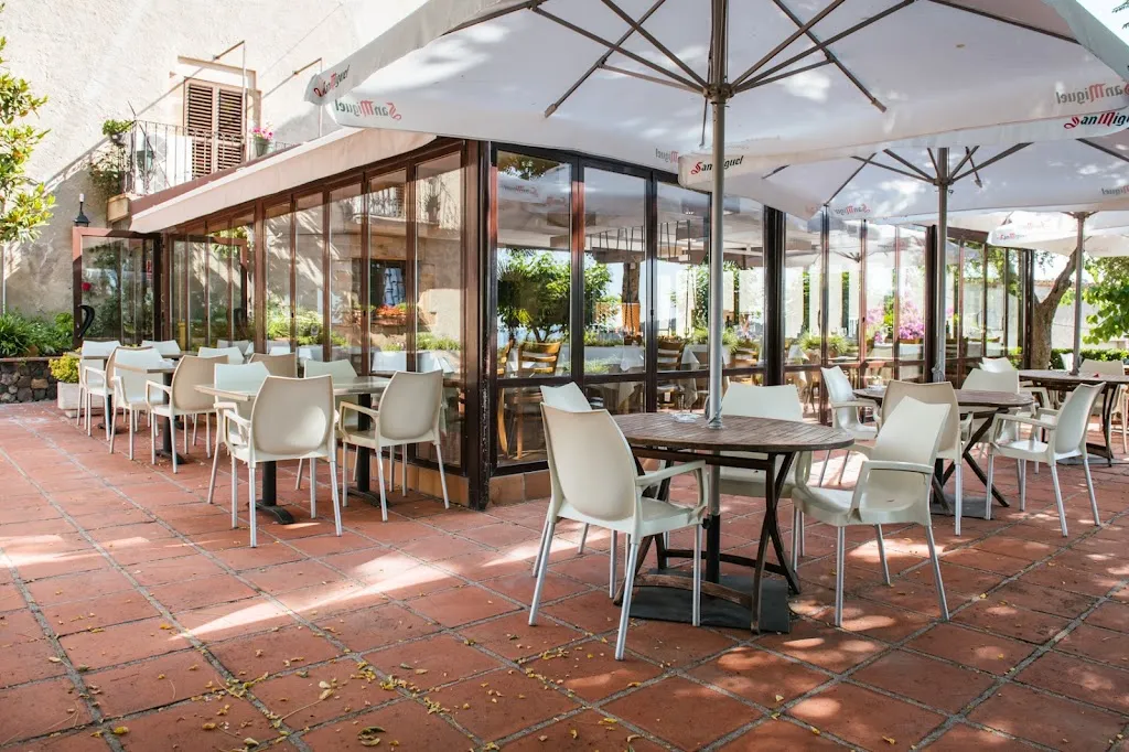 Restaurant Can Joan d'Adri restaurant in Canet dAdri