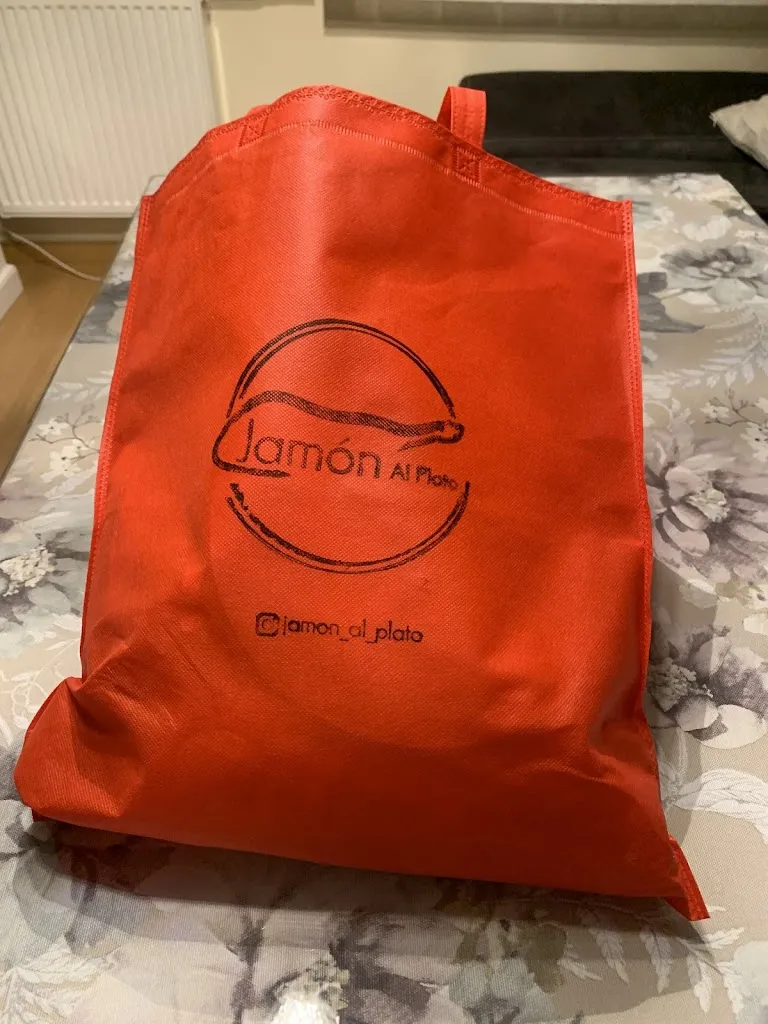 Fernando Andrés Corsin_Jamón al plato Corte a cuchillo_Capmany_review