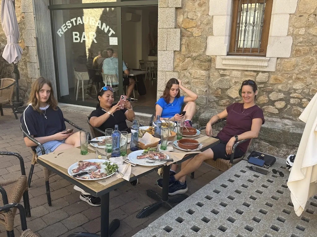 Anthony Biddulph_El Fort_Capmany_review