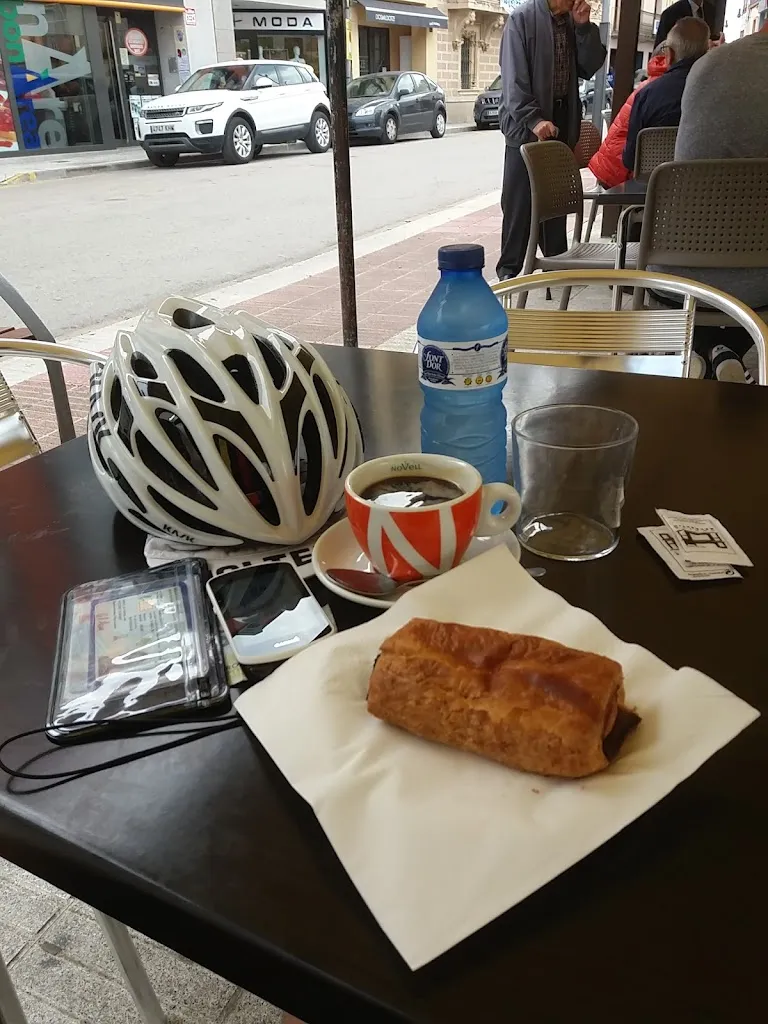 Menu_Restaurant Bar Centre Recreatiu Cassanenc_Cassà de la Selva_immagine_6