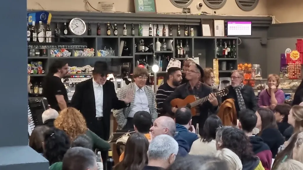 Restaurant Bar Centre Recreatiu Cassanenc_Cassà de la Selva_slider_image_2