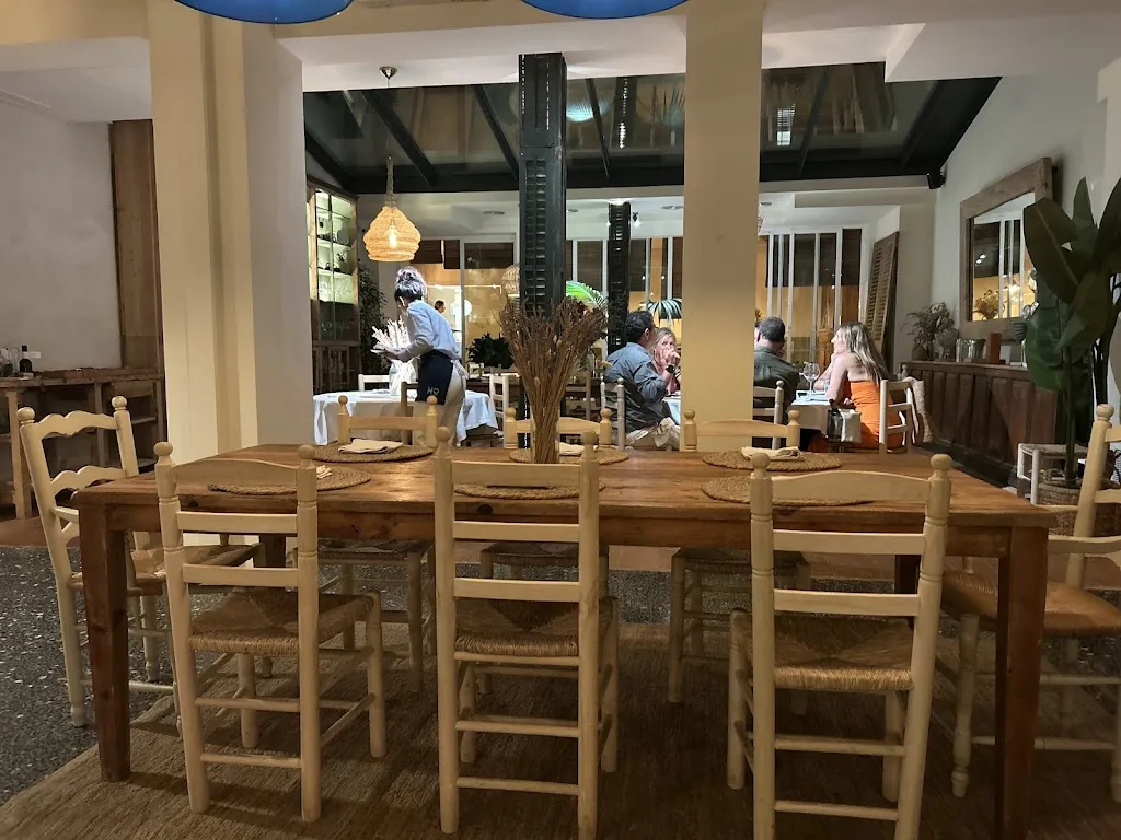 Alex Font_Restaurant HO_Calonge_review