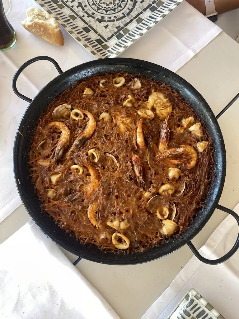 Elvira Fuertes_Hostal Costa Brava_Calonge_review