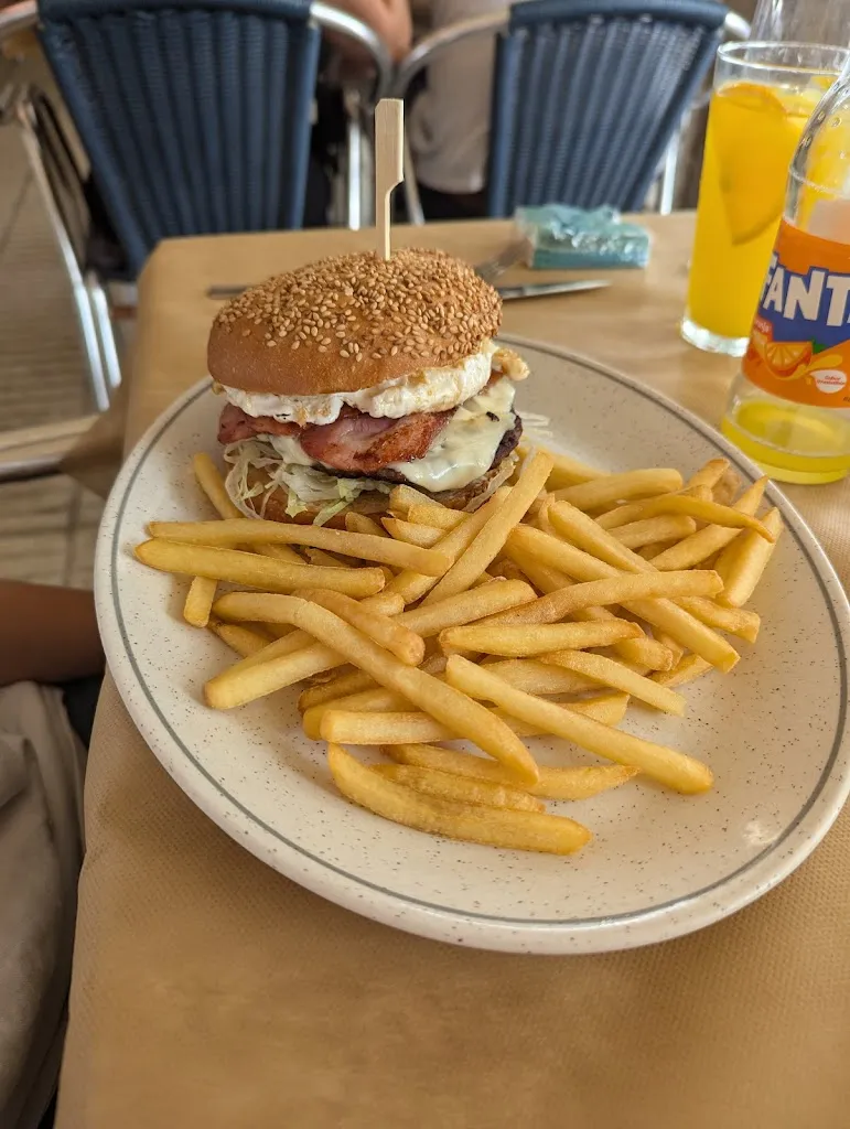 Beny_Calonge_slider_image_3