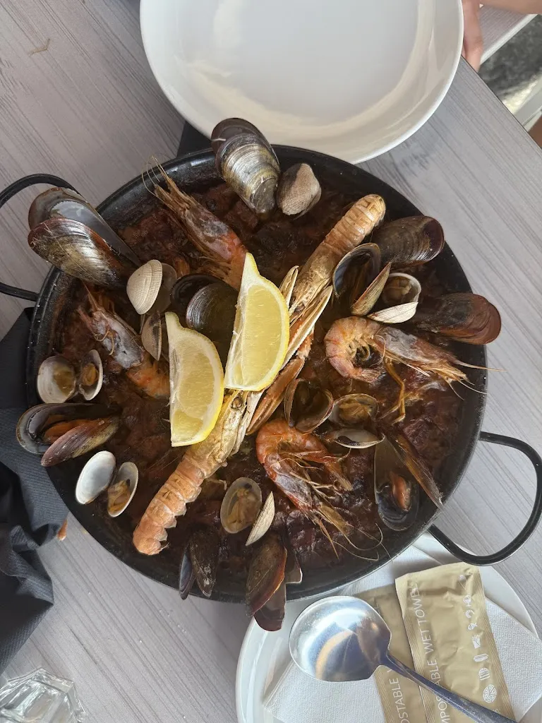 Carl Evans_Restaurant Nord Est_Cadaqués_review