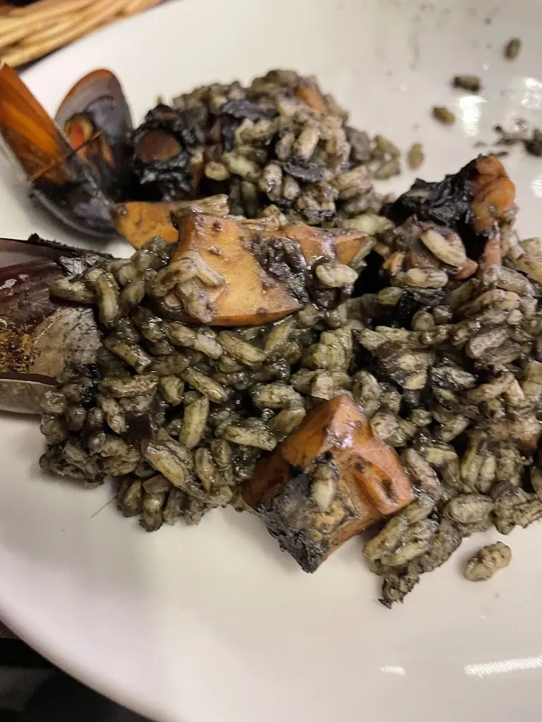 Annmarie Jackson_Restaurant Nord Est_Cadaqués_review