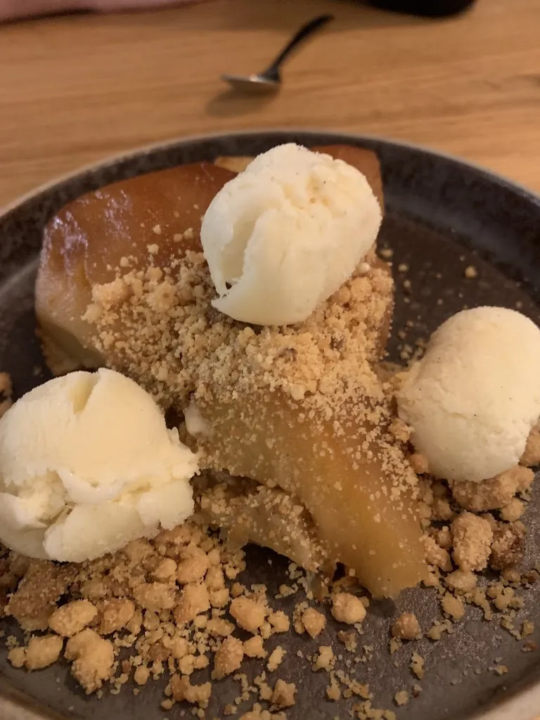 Emily Kerr_El Rebost de l’Aniol_Cadaqués_review