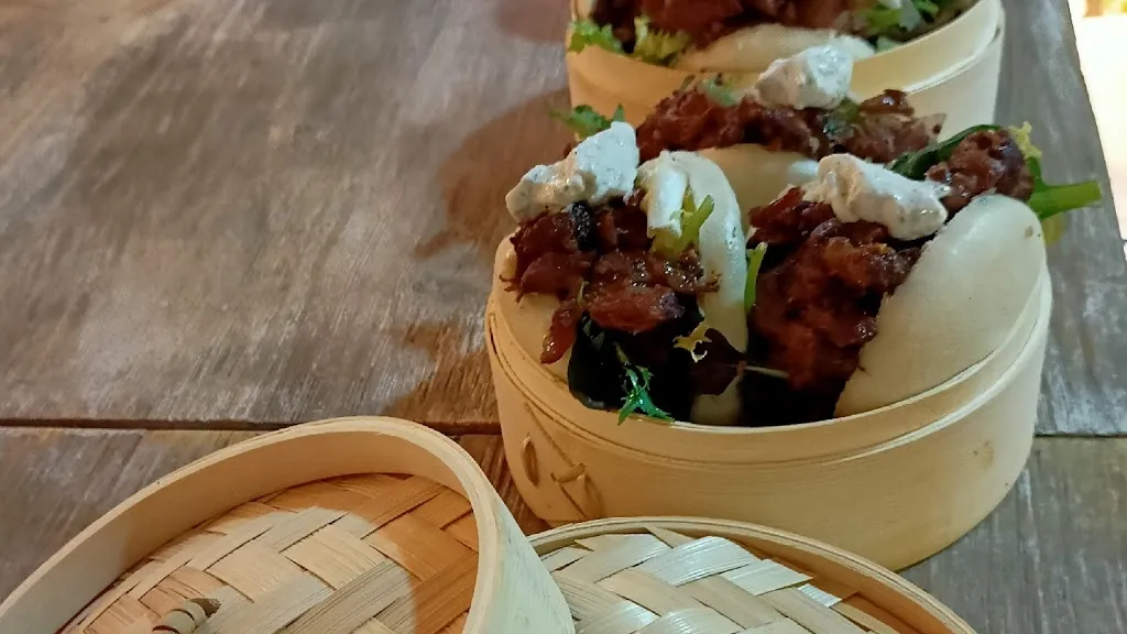 lua wine&soul food_Cadaqués_slider_image_3