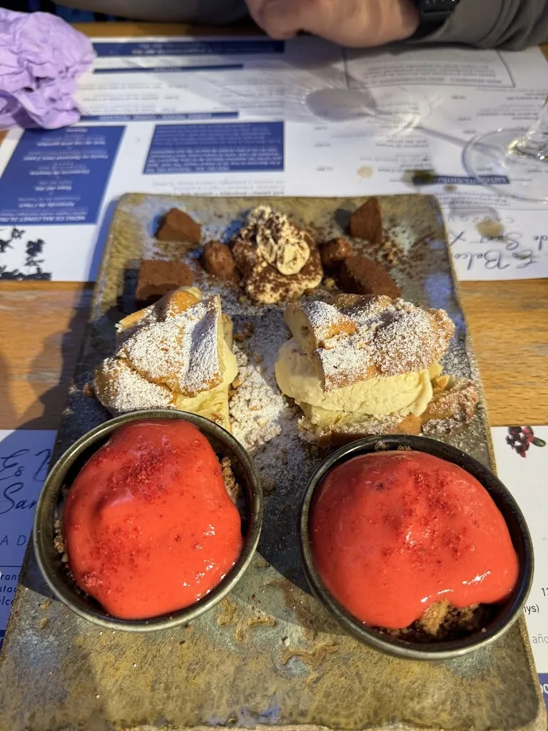 Shahrzad Fadaei_Es Balconet_Cadaqués_review