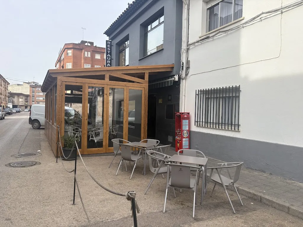 Café-Bar Dana._Villarrobledo_slider_image_3