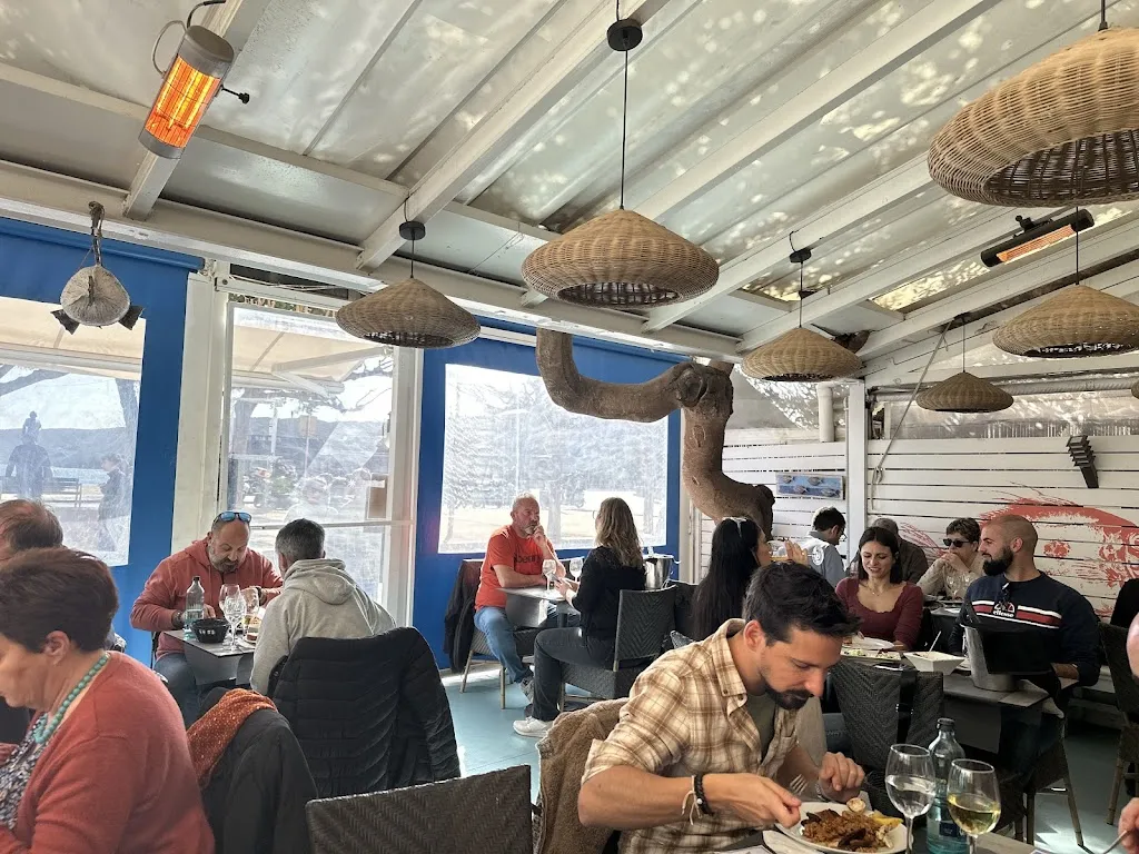 J S_Toc de Mar_Cadaqués_review