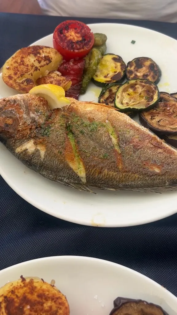 The Restaurateur_Toc de Mar_Cadaqués_review