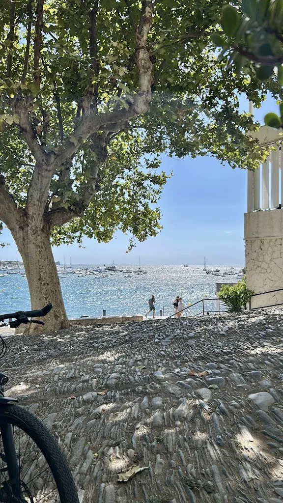 Emma_Restaurant Losai_Cadaqués_review