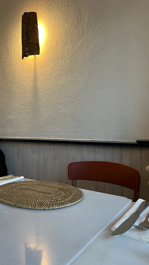 zoe_Es Racó_Cadaqués_review